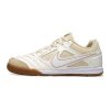 Chuteira Futsal NIKE SB Gato Branco Bege
